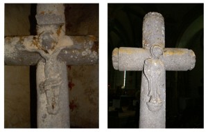 Croix de cimetière Christ et Vierge