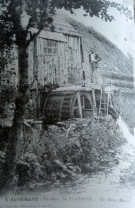 Moulin à scie Compains